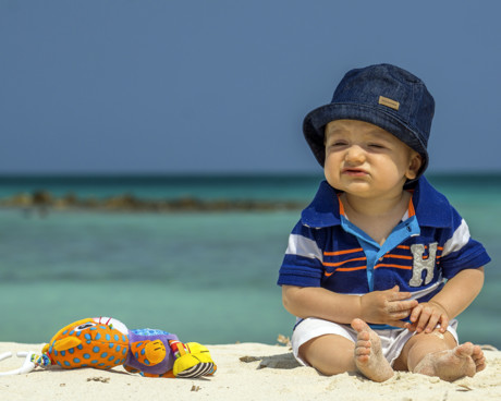 CHILDREN. Our kids grow so fast! Let&#39;s keep forever the better moments with them in this wonderful piece of heaven on earth, Aruba.